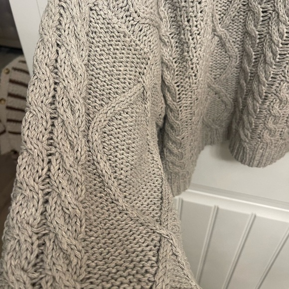 Gray Cowl Neck Cable Knit Sweater - Picture 3 of 10